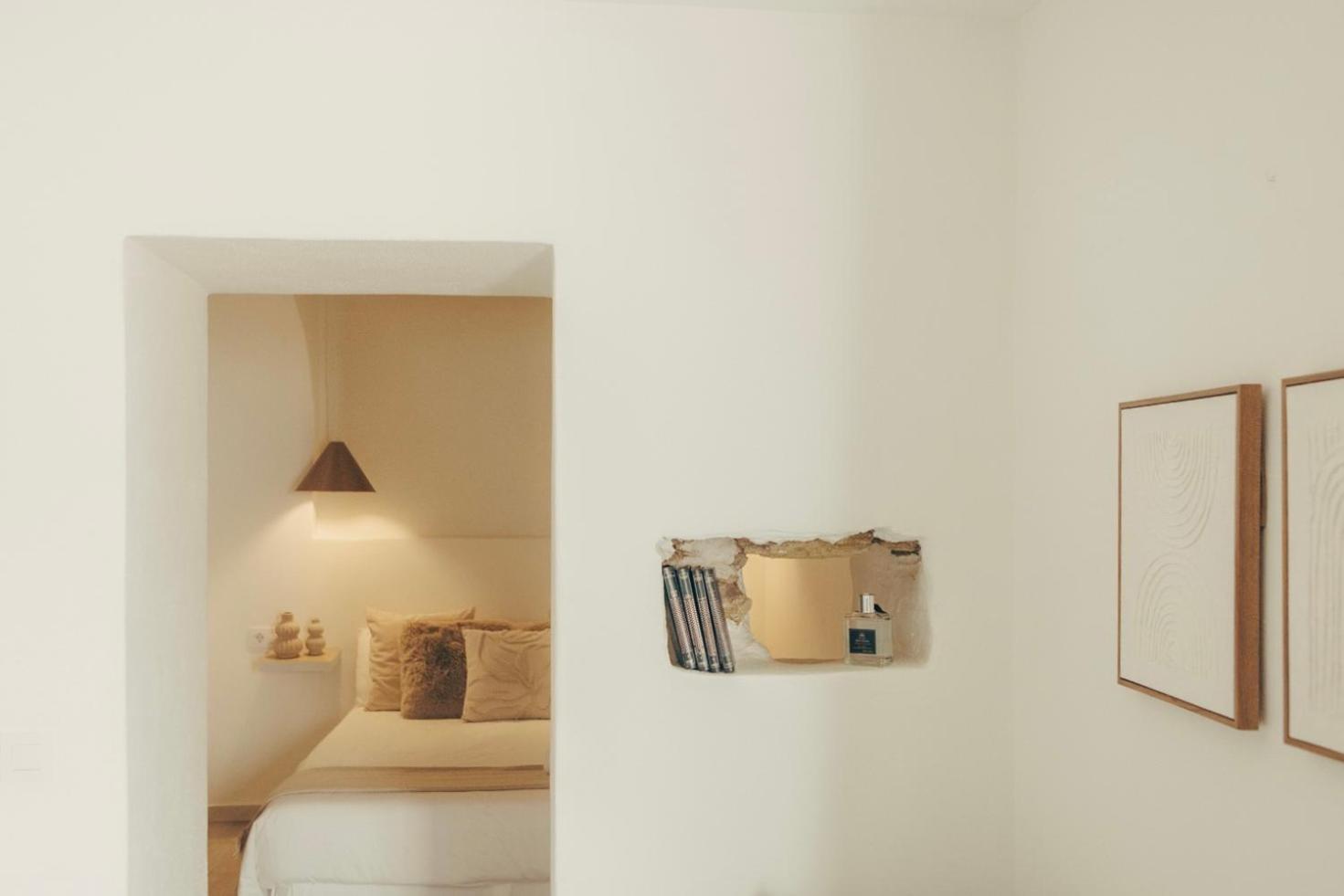 Naos - Beachside & Downtown Apartment *