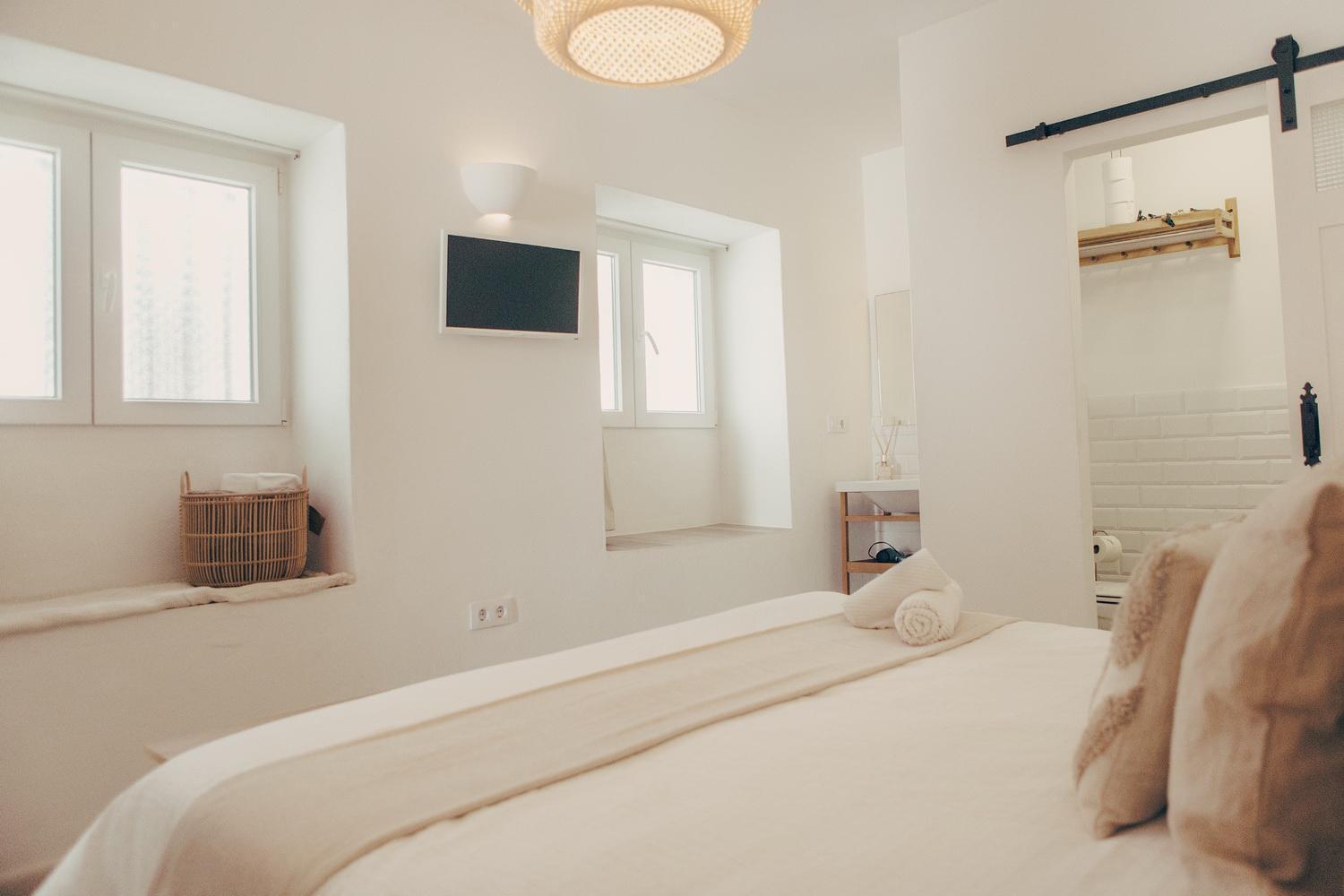 Apartment Naos - Beachside & Downtown
