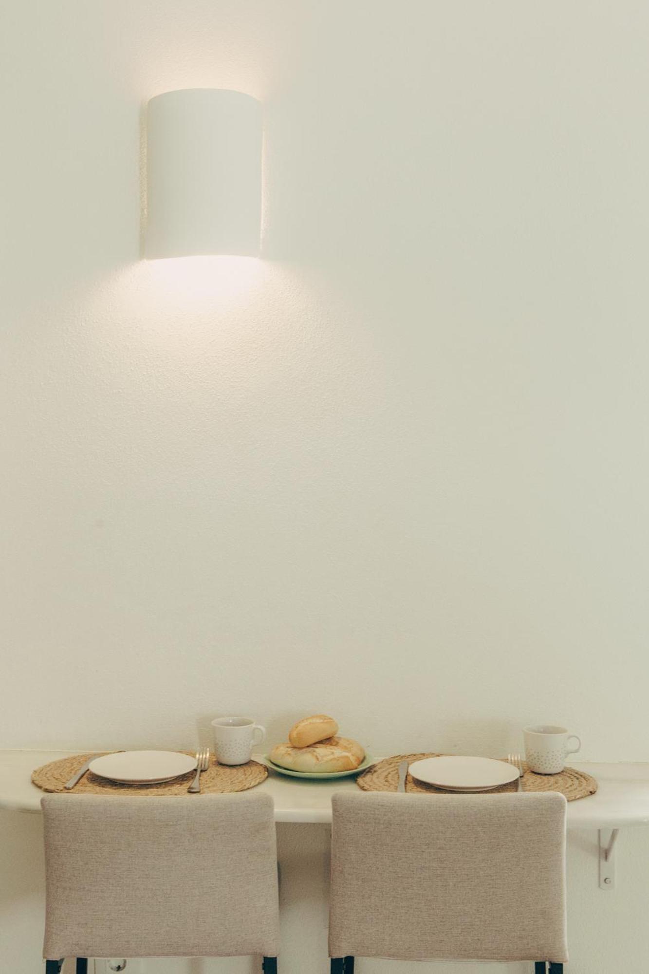 Naos - Beachside & Downtown Apartment *